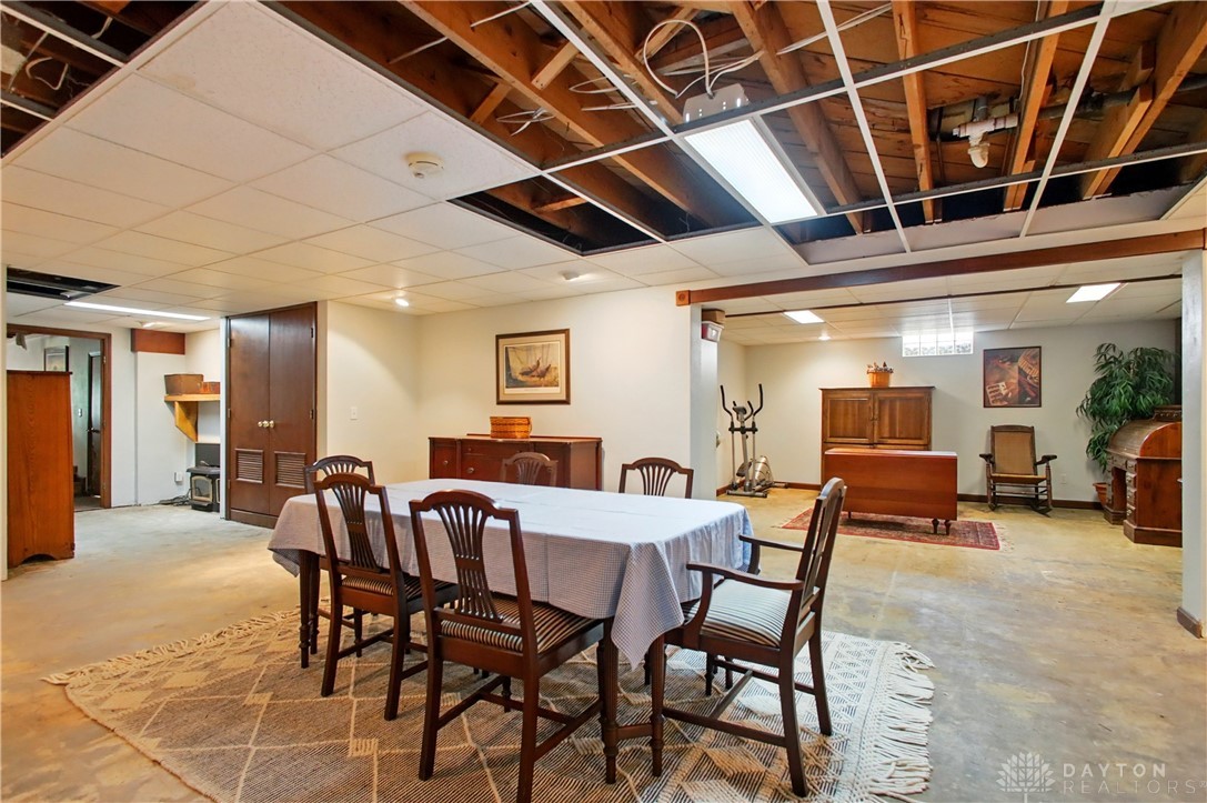 2590 Ross Lane, Springfield, Ohio image 46