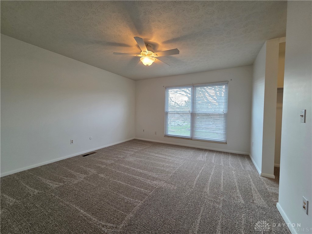 2878 Foxwood Court, Miamisburg, Ohio image 12