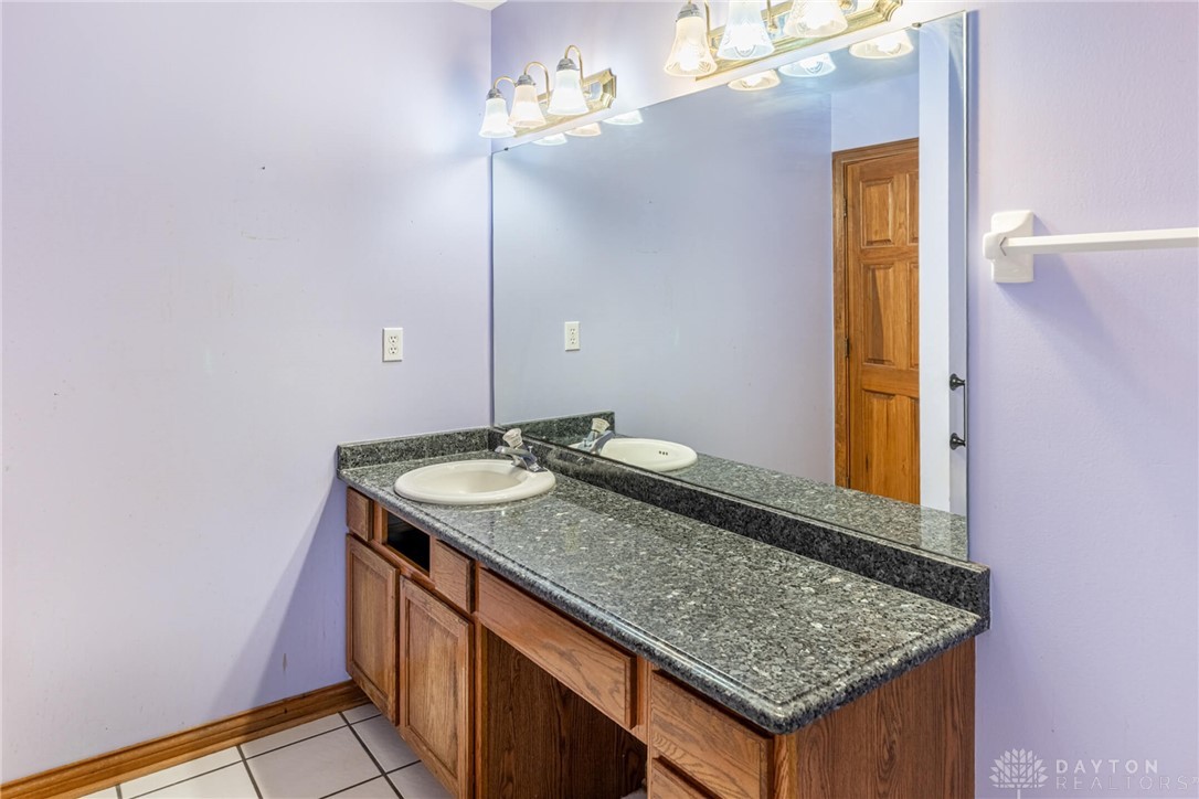 2059 Upper Bellbrook Road, Xenia, Ohio image 33