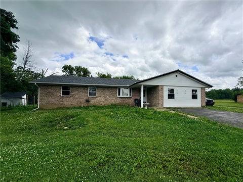 Homes For Sale - 6936 Brookville Salem Road<br/> Clayton, OH 45309