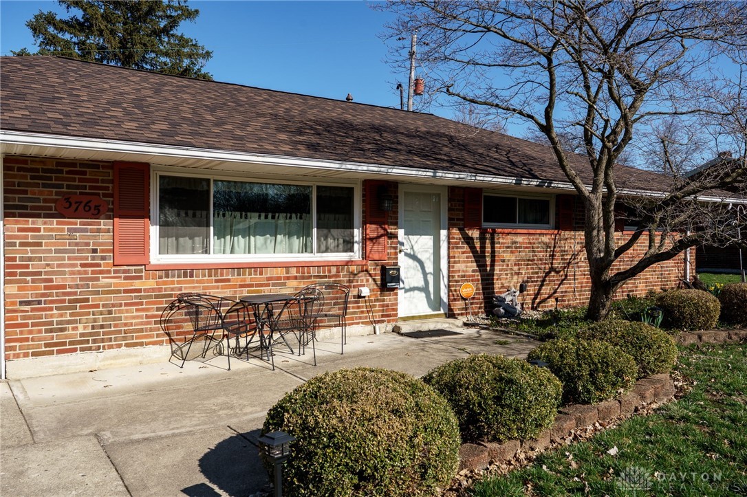 3765 Elmira Drive, Kettering, Ohio image 2
