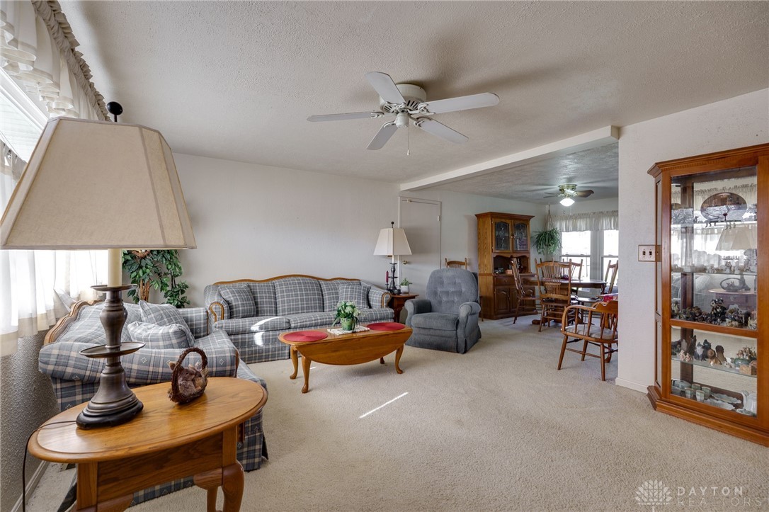 3765 Elmira Drive, Kettering, Ohio image 7