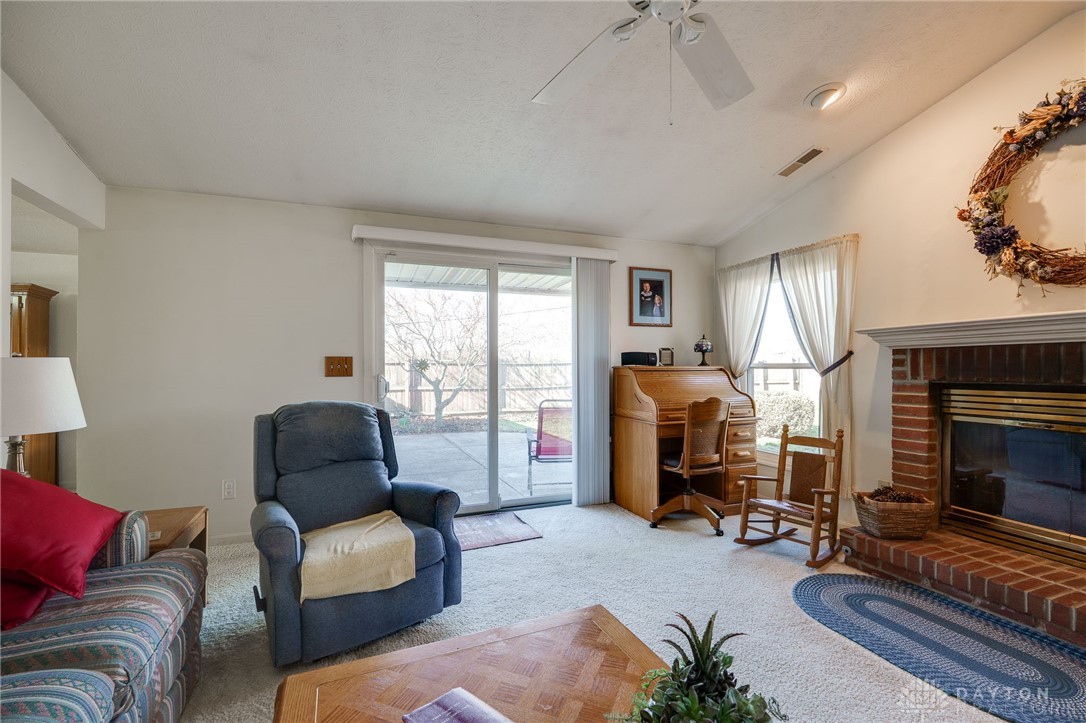 3765 Elmira Drive, Kettering, Ohio image 25