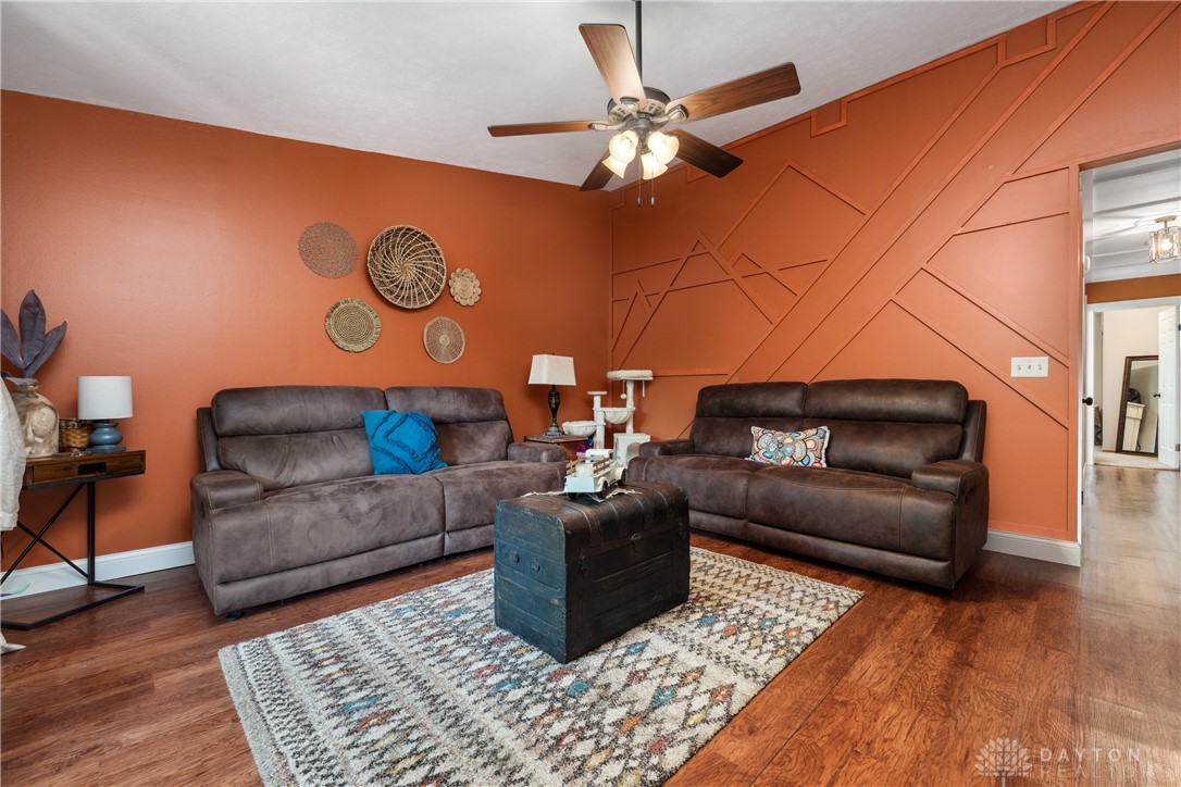 653 Hidden Valley Court, Fairborn, Ohio image 11