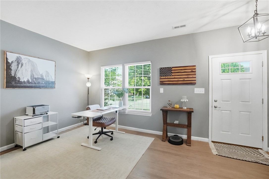 1439 Artesian Lane