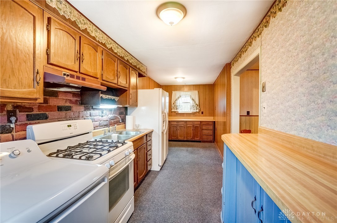 170 Dickey Avenue, Fairborn, Ohio image 12
