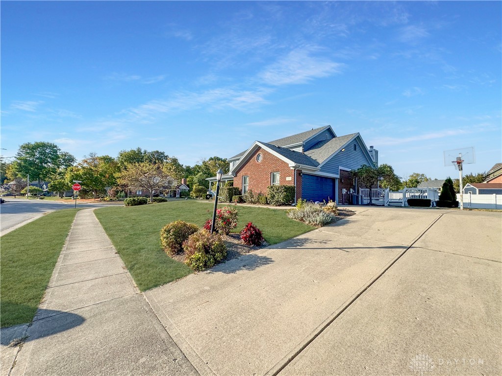 101 Willow Wind Court, Clayton, Ohio image 38