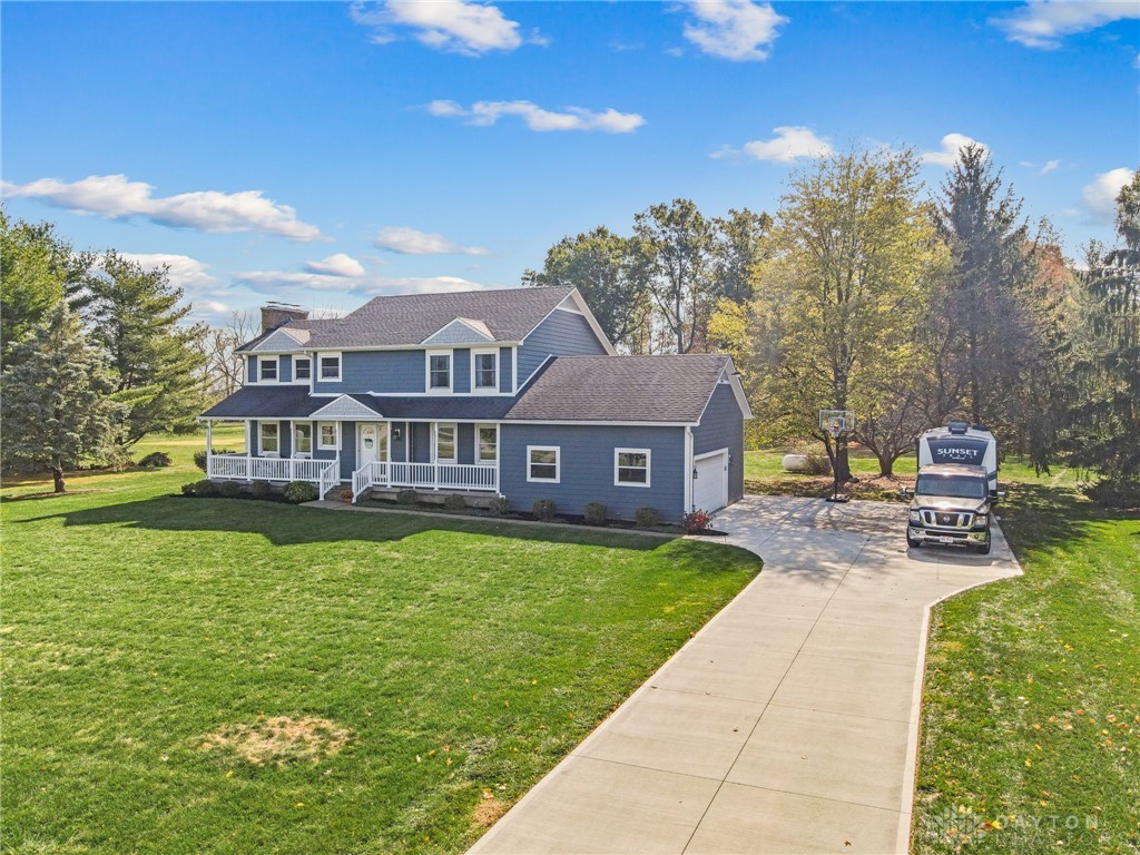 4611 Laura Marie Drive, Waynesville, Ohio image 3