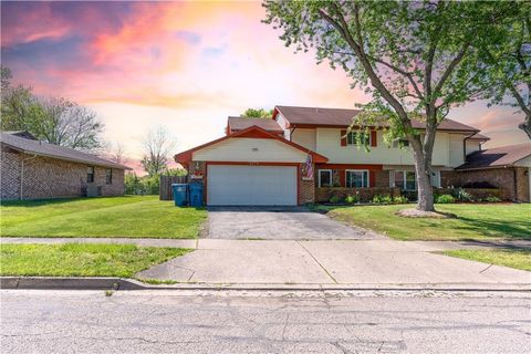 5279 coco Drive, Huber Heights, OH 45242 - #: 910294