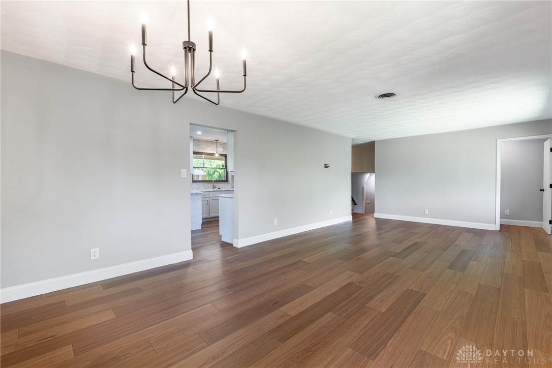 3222 Wooster Drive, Beavercreek, Ohio image 3