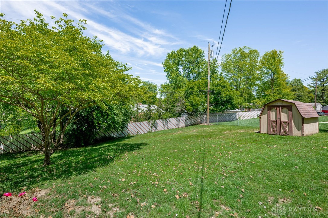 3222 Wooster Drive, Beavercreek, Ohio image 34