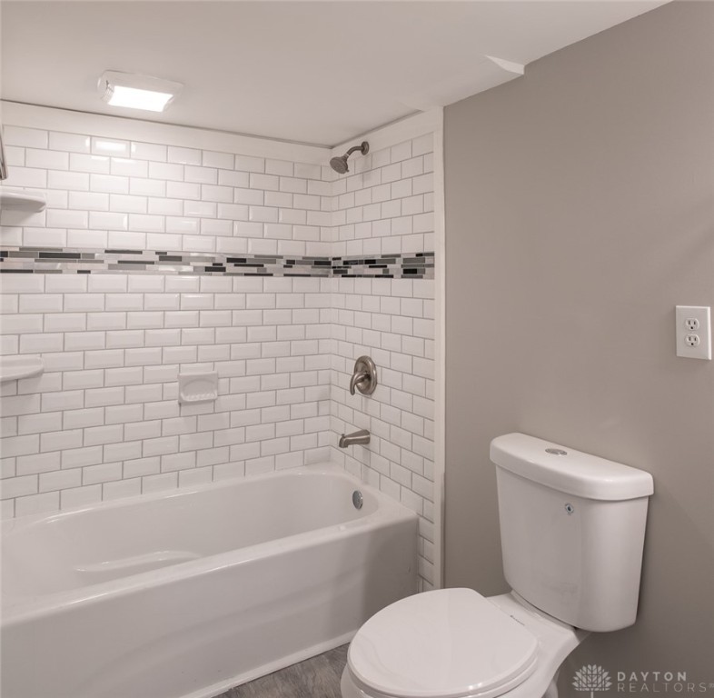 Kettering, Ohio 45429, United States, 3 Bedrooms Bedrooms, ,3 BathroomsBathrooms,Residential,Pending,99825