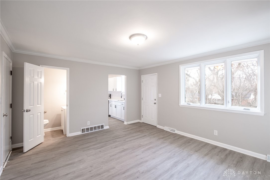 Kettering, Ohio 45429, United States, 3 Bedrooms Bedrooms, ,3 BathroomsBathrooms,Residential,Pending,99825