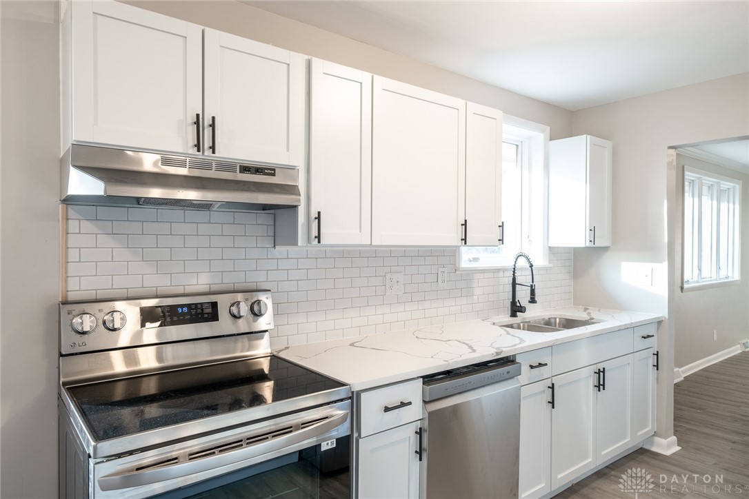 Kettering, Ohio 45429, United States, 3 Bedrooms Bedrooms, ,3 BathroomsBathrooms,Residential,Pending,99825