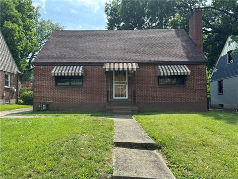 Homes For Sale - 1820 Shaftesbury Road<br/> Dayton, OH 45406