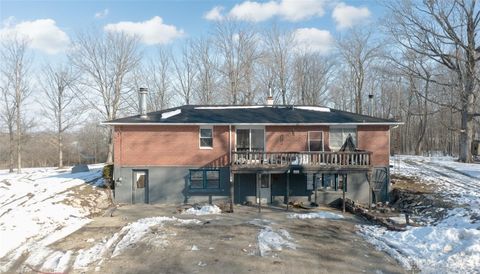 Photo of 1229 Eaton Fort Nesbit Road, New Paris, OH 45347 (MLS # 951450)
