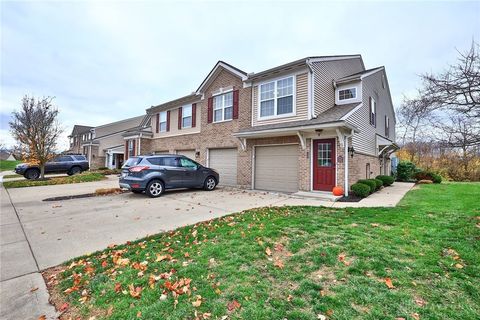 Photo of 1753 Weatherstone Circle, Monroe, OH 45050 (MLS # 948748)