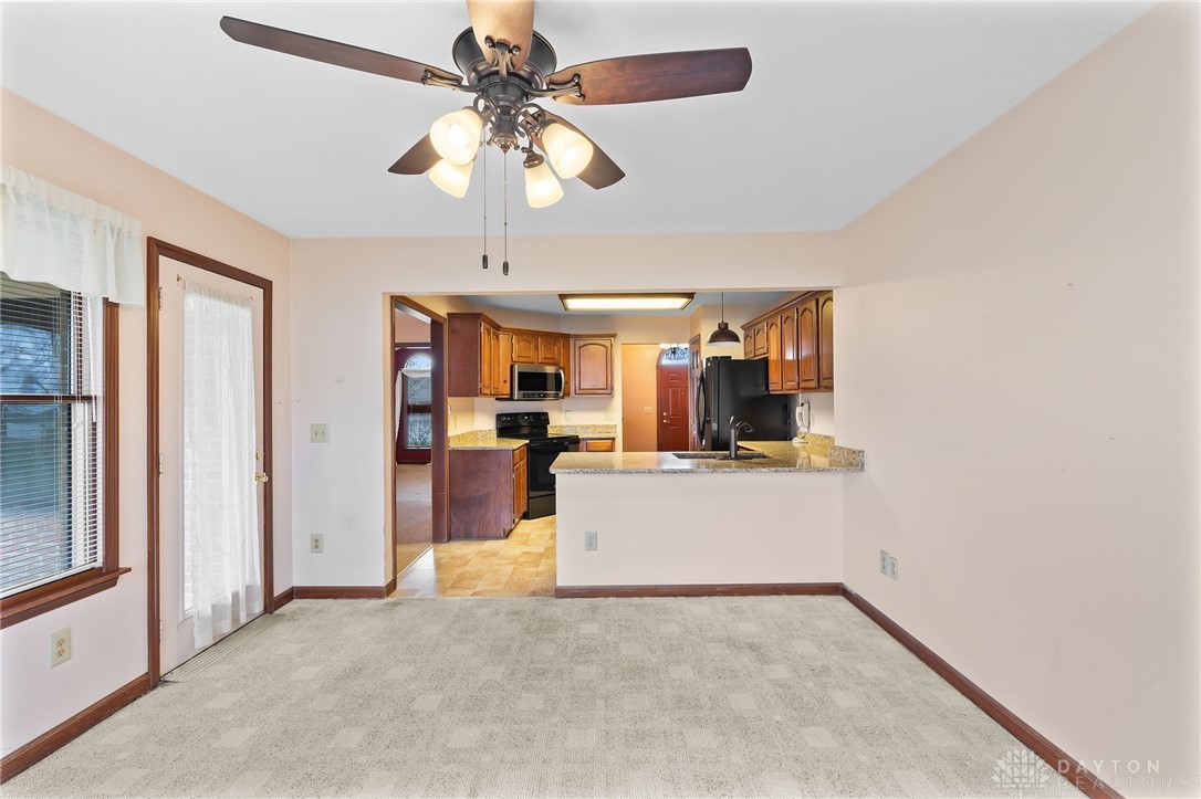 545 Flanders Avenue, Brookville, Ohio image 17
