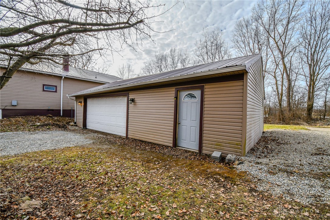 6049 Nettlecreek, Urbana, Ohio image 3