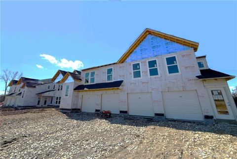 Photo of 450 Pilot Point #2-202, Vandalia, OH 45377 (MLS # 957290)