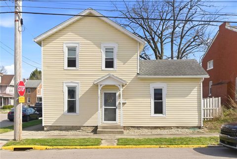 Photo of 103 S Crawford Street, Troy, OH 45373 (MLS # 955206)