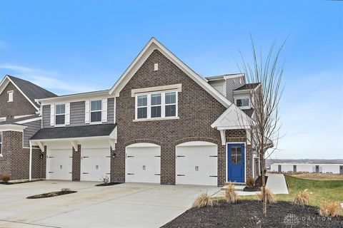 Photo of 453 Bethpage Way #7-204, Lebanon, OH 45036 (MLS # 942230)