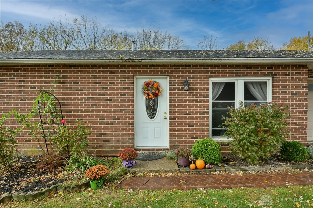 303 W Ross Street, Troy, Ohio image 3