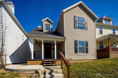 Photo of 804 Linden Avenue, Dayton, OH 45410 (MLS # 953145)