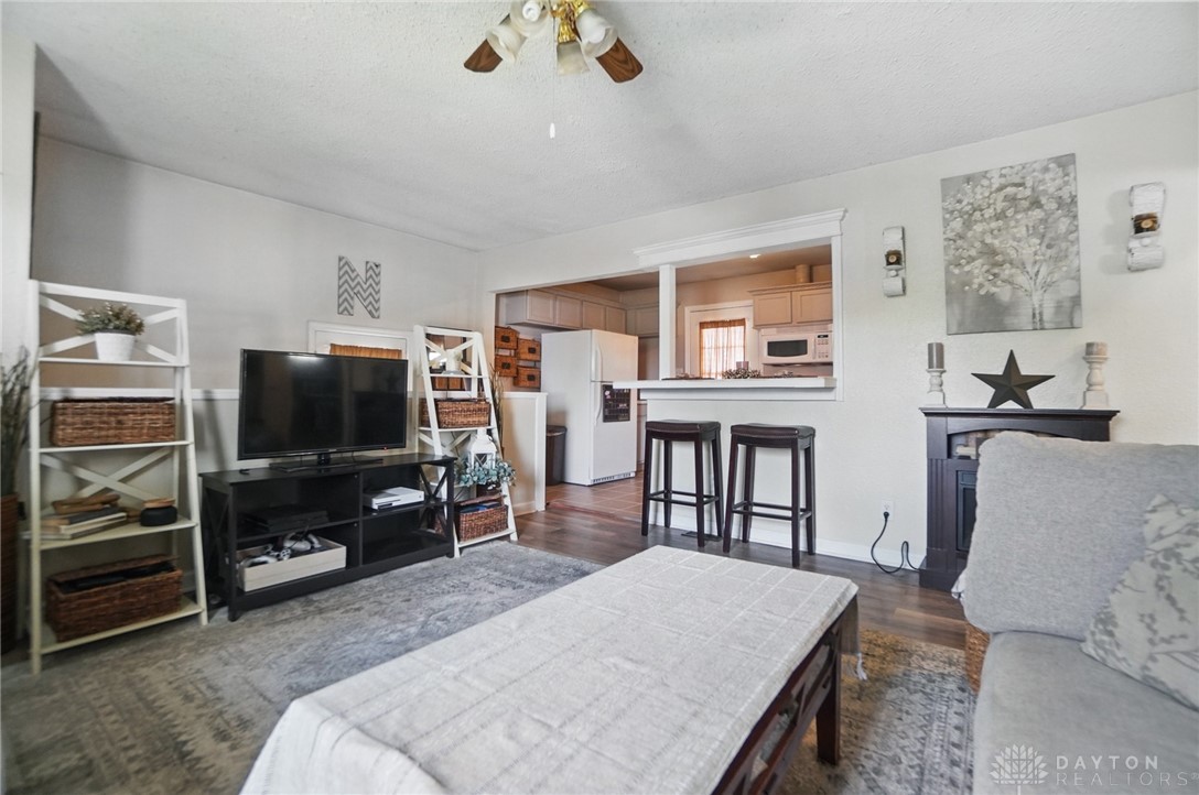313 Willaston Drive, Dayton, Ohio image 8