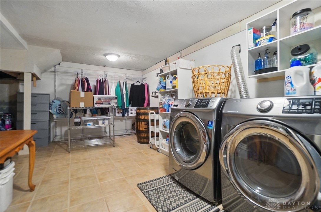 313 Willaston Drive, Dayton, Ohio image 41