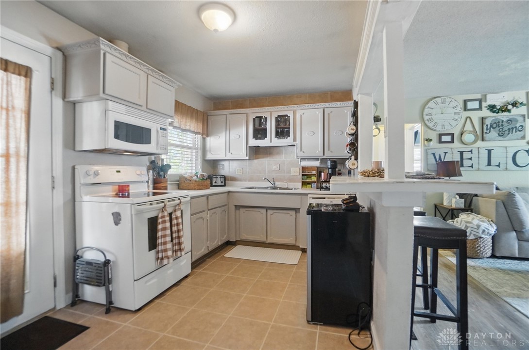 313 Willaston Drive, Dayton, Ohio image 11