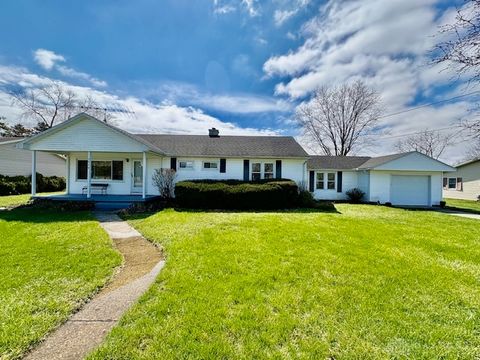 Photo of 3079 Rocky Point Road, Springfield, OH 45502 (MLS # 955367)
