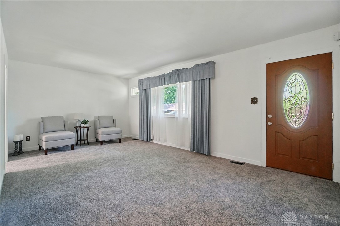 240 W Market Street, Springboro, Ohio image 7