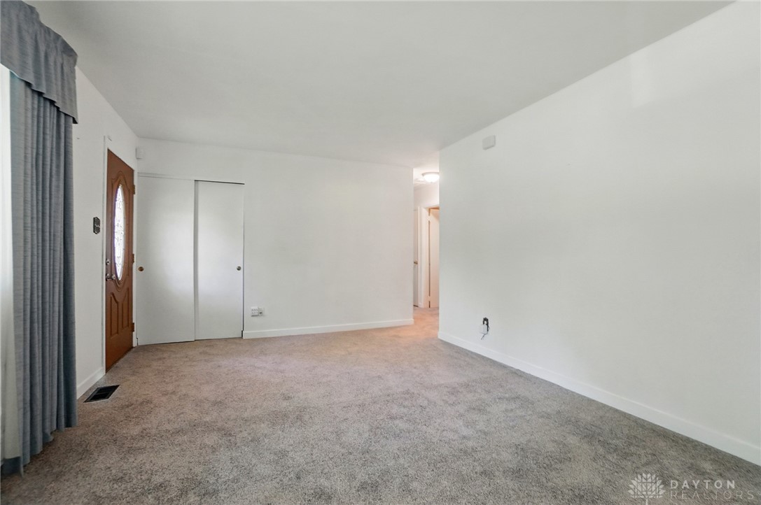 240 W Market Street, Springboro, Ohio image 6
