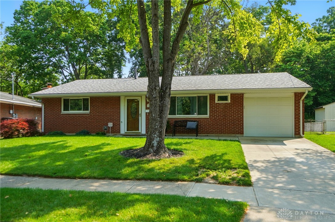 240 W Market Street, Springboro, Ohio image 2