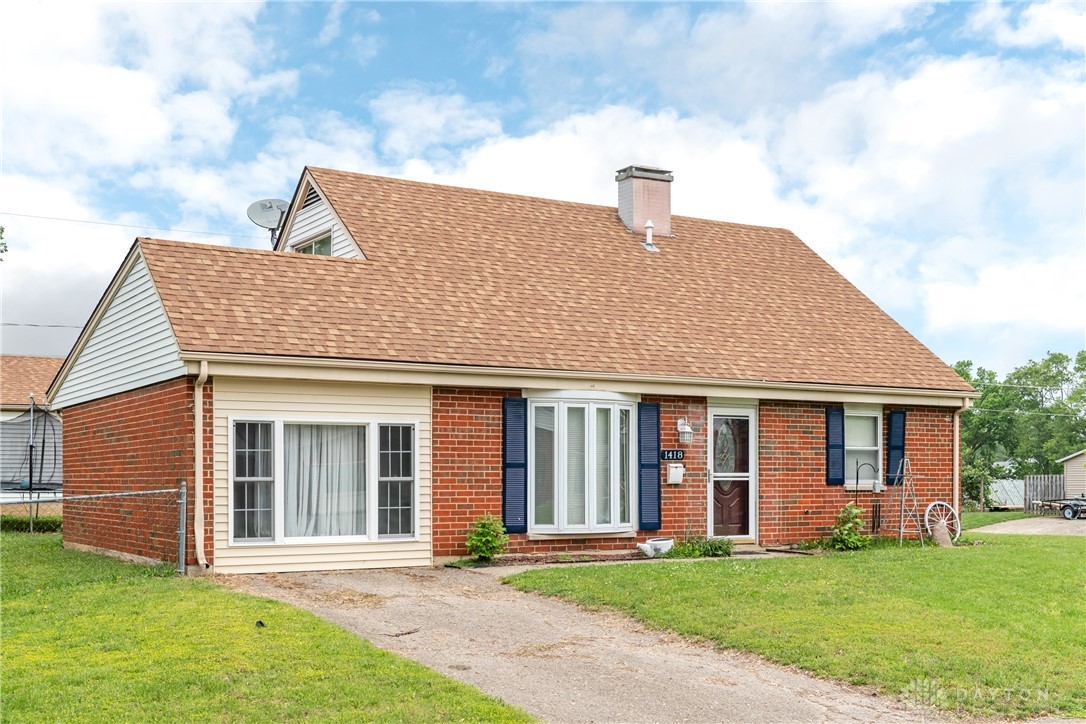 1418 Seminole Drive, Xenia, Ohio image 2