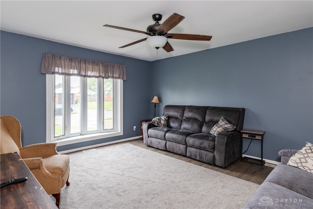 1418 Seminole Drive, Xenia, Ohio image 18