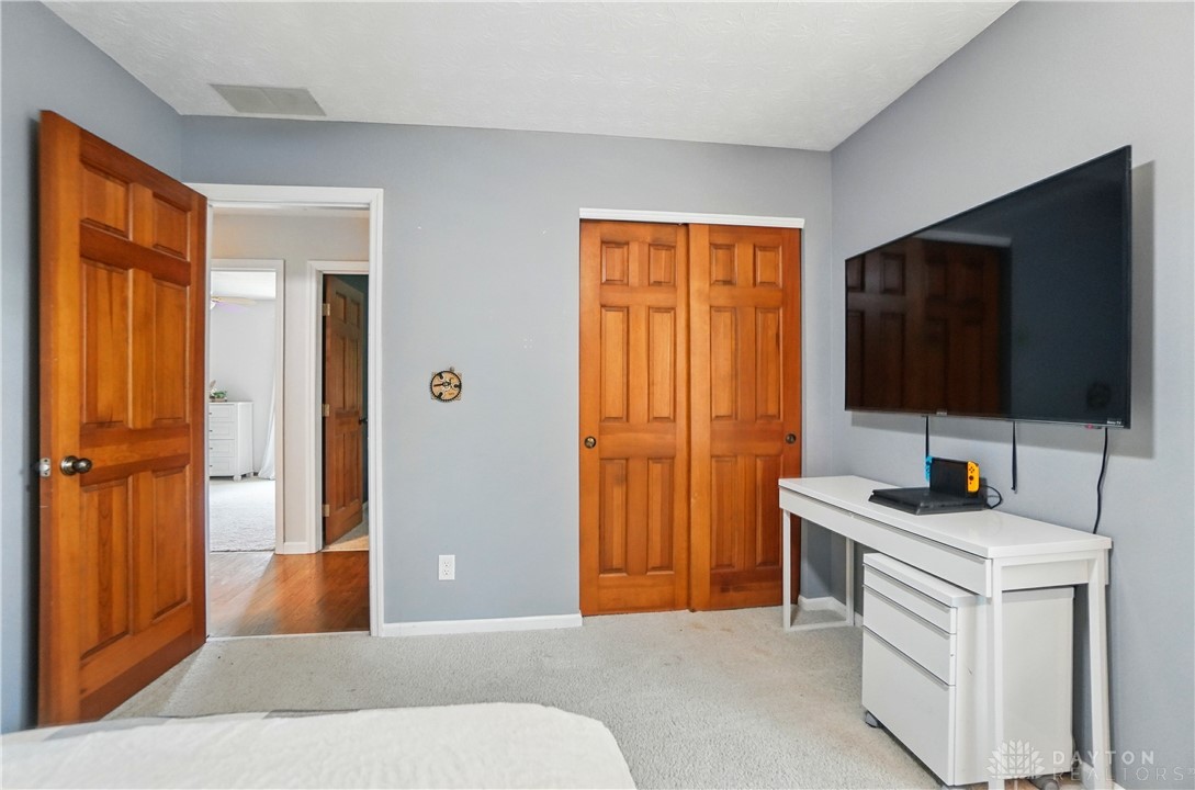 575 Foliage Lane, Springboro, Ohio image 36