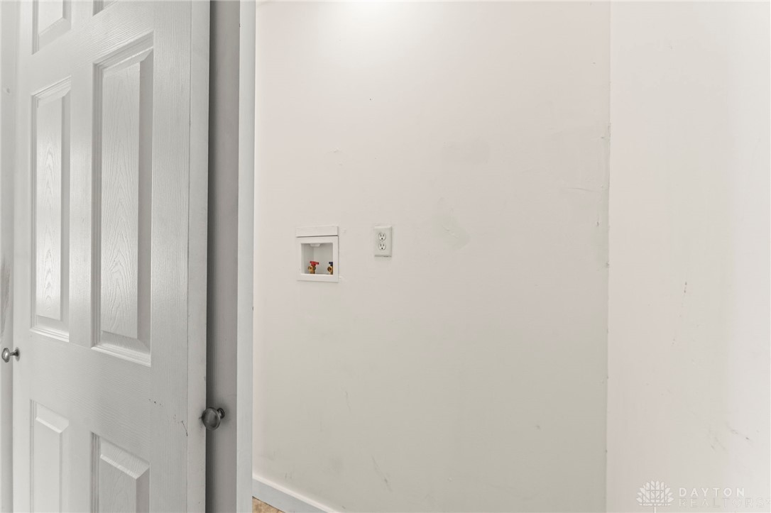 2460 Lakeview Avenue, Dayton, Ohio image 33