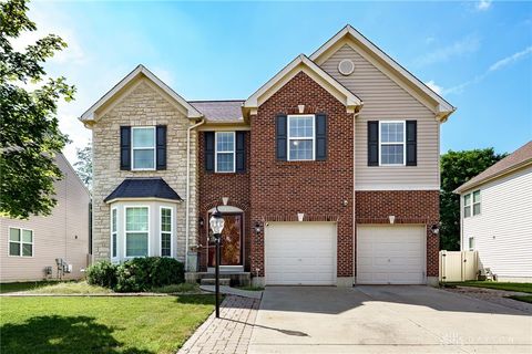 Photo of 5333 Heather Way, Dayton, OH 45424 (MLS # 941818)