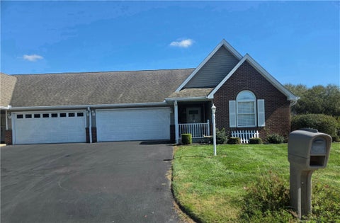 Condo For Sale - 522 Romadoor Avenue<br/> Eaton, OH 45320
