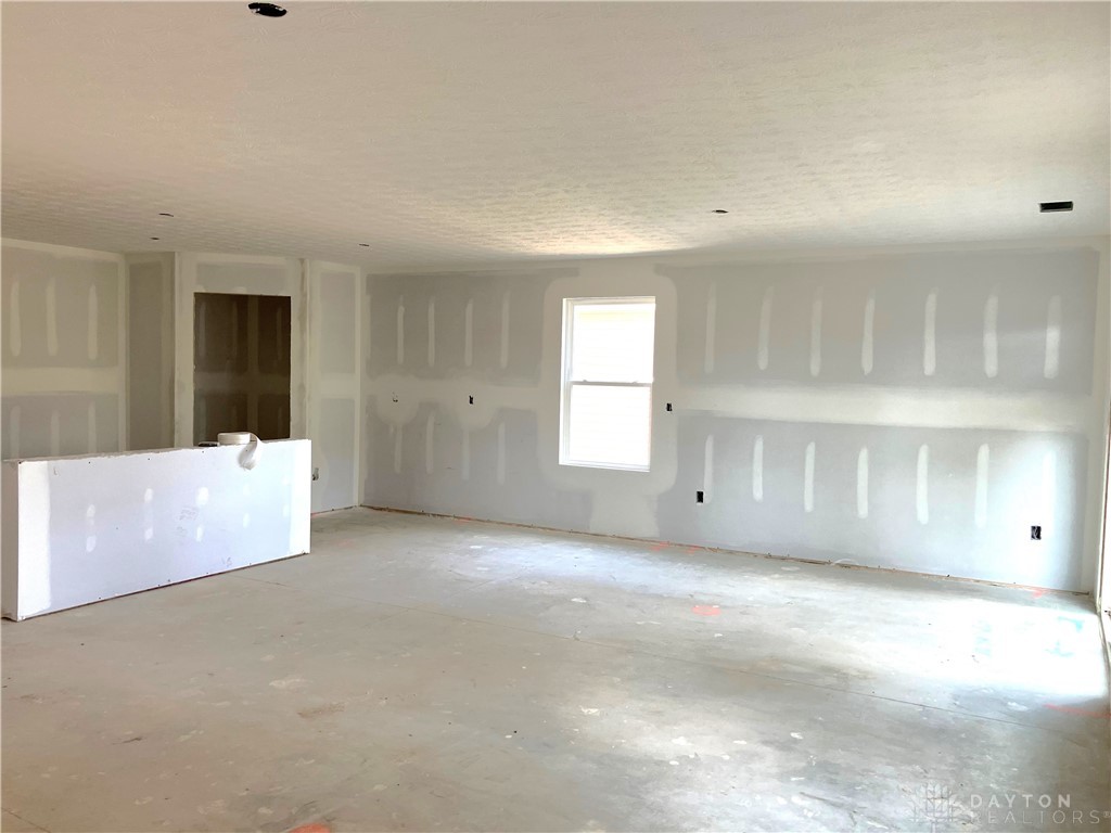 117 Arlington Drive, Eaton, Ohio image 4