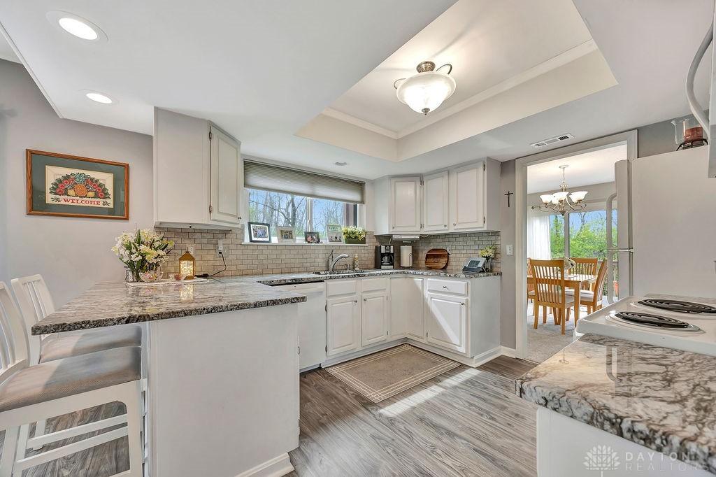 8337 Summerbridge Way, West Chester, Ohio image 13