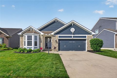Photo of 165 Bailey Lane, Springboro, OH 45066 (MLS # 958719)