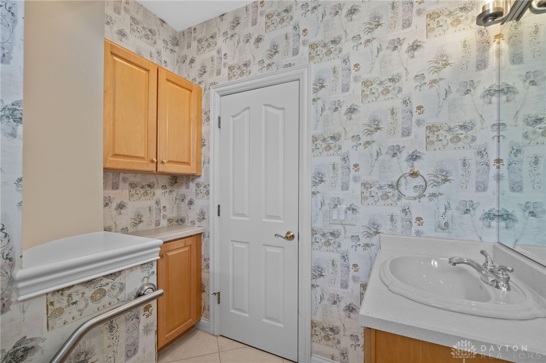 8 Galaton Court, Miamisburg, Ohio image 20