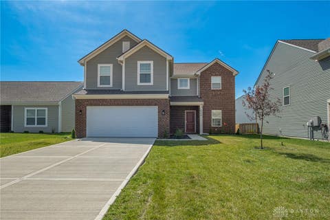 Homes For Rent - 4000 Summit Court<br/> Clayton, OH 45315