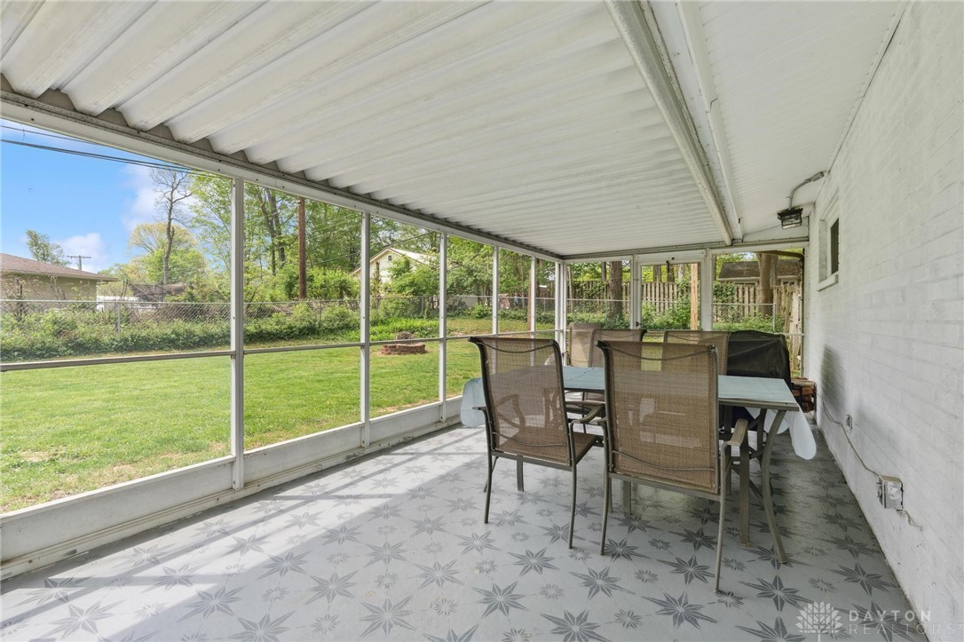 2685 Yalonda Court, Beavercreek, Ohio image 33