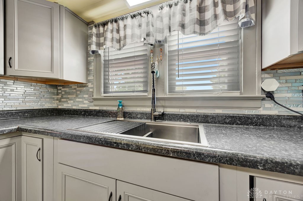 4975 Hamilton Eaton Road, Hamilton, Ohio image 12