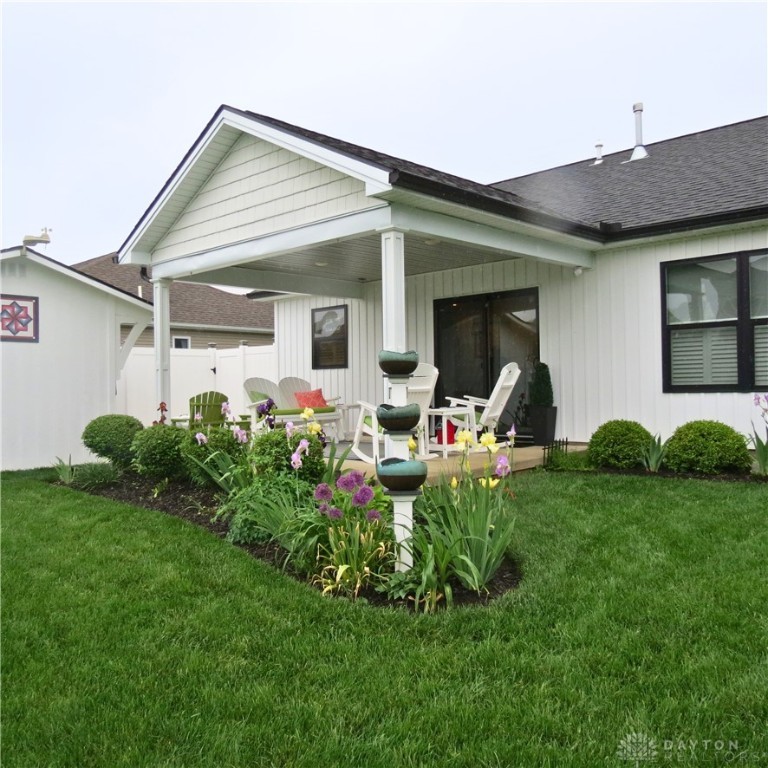 546 Loxley Lane, Troy, Ohio image 20