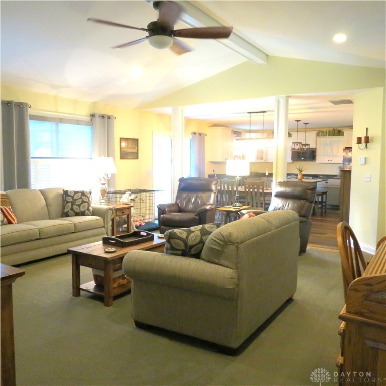546 Loxley Lane, Troy, Ohio image 5